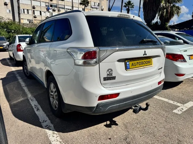 Mitsubishi Outlander с пробегом, 2015