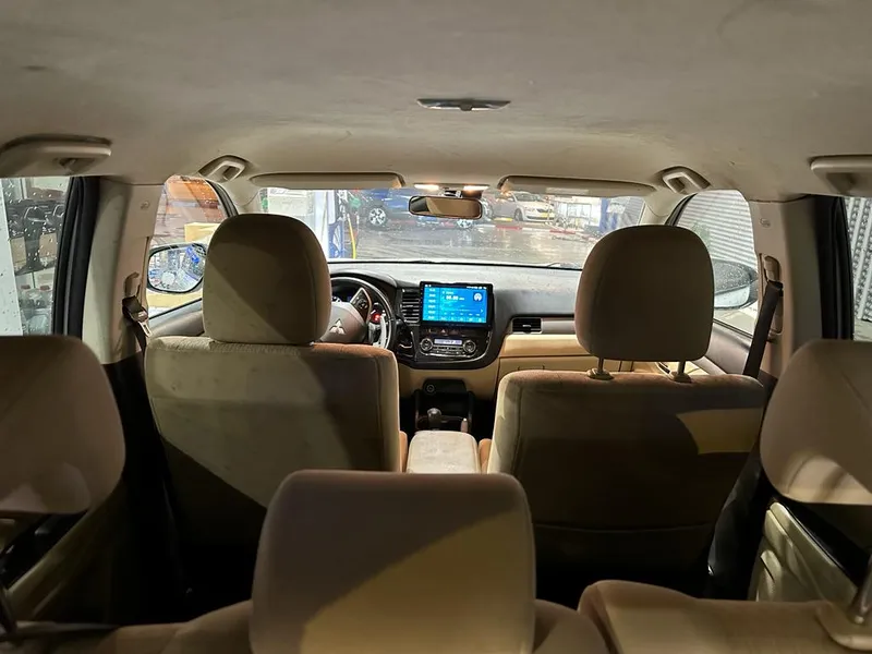 מיצובישי אאוטלנדר יד 2 רכב, 2013