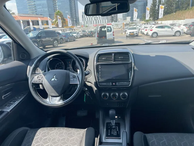 Mitsubishi ASX 2nd hand, 2021