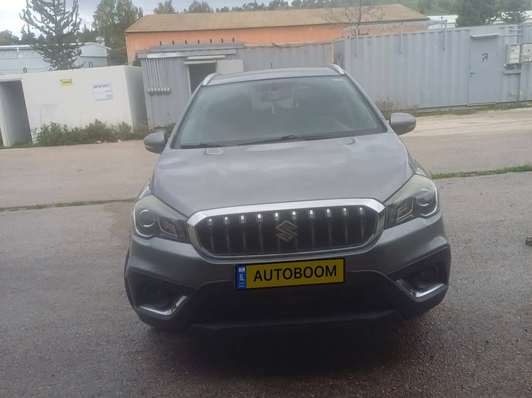 Suzuki Crossover SX4 2nd hand, 2021, private
