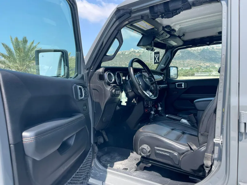 Jeep Wrangler 2nd hand, 2022, private hand