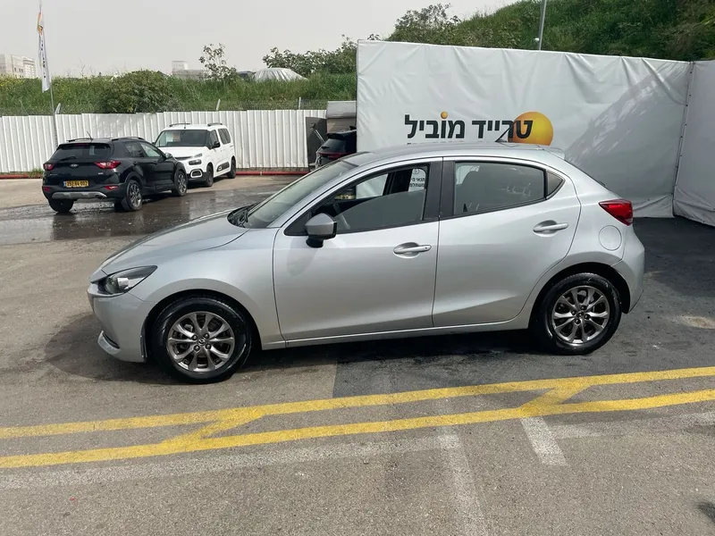 Mazda 2 с пробегом, 2022