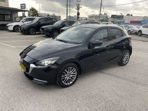 Mazda 2, 2022, фото