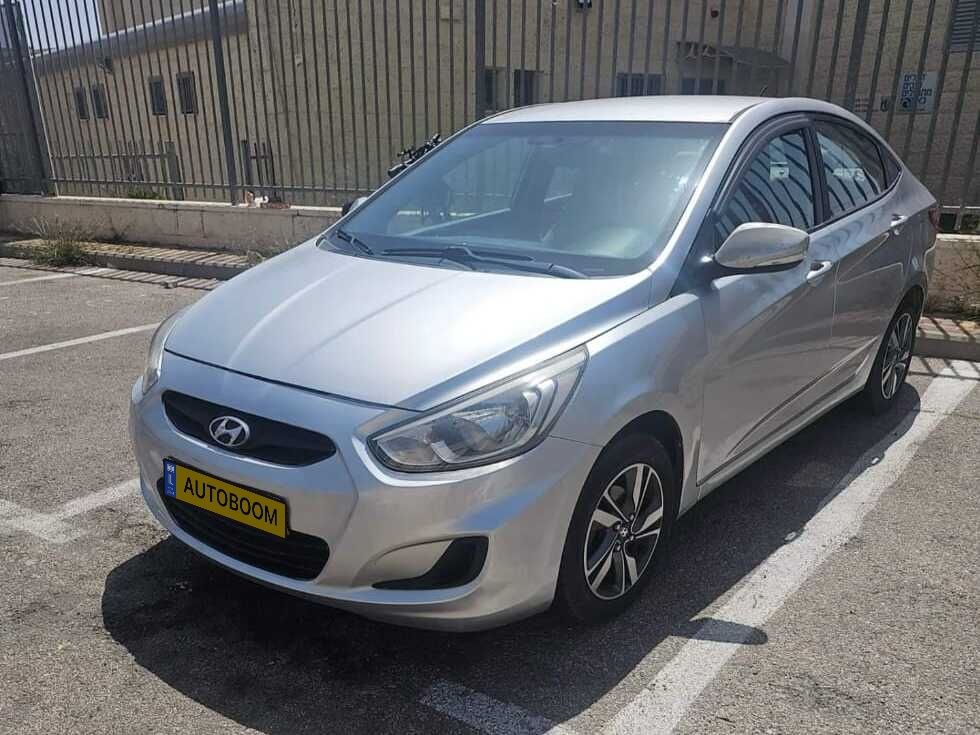 Hyundai i25 2nd hand, 2015, private hand