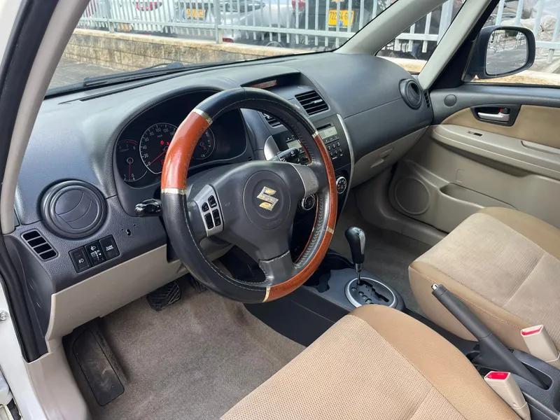 Suzuki SX4 с пробегом, 2008, частная рука