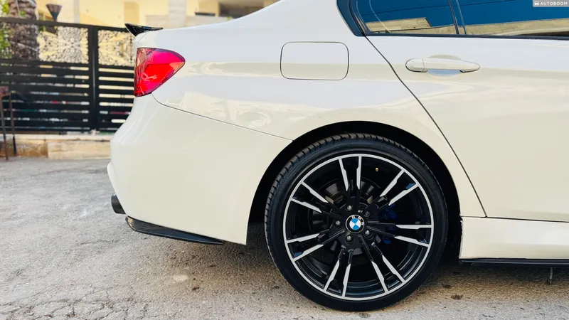 BMW 3 series 2ème main, 2014, privée