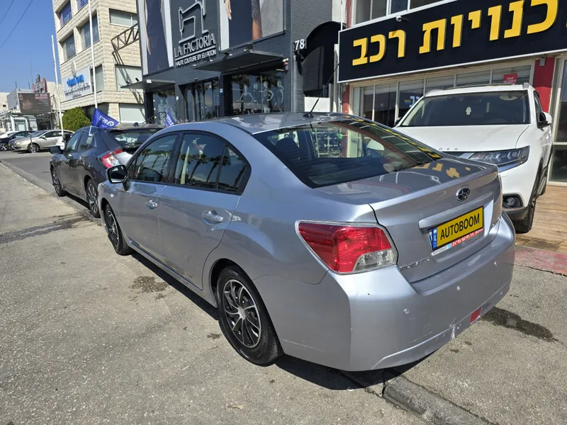 Subaru Impreza с пробегом, 2015