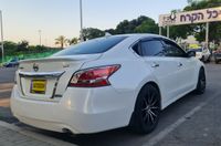 Nissan Altima 2nd hand, 2015, private