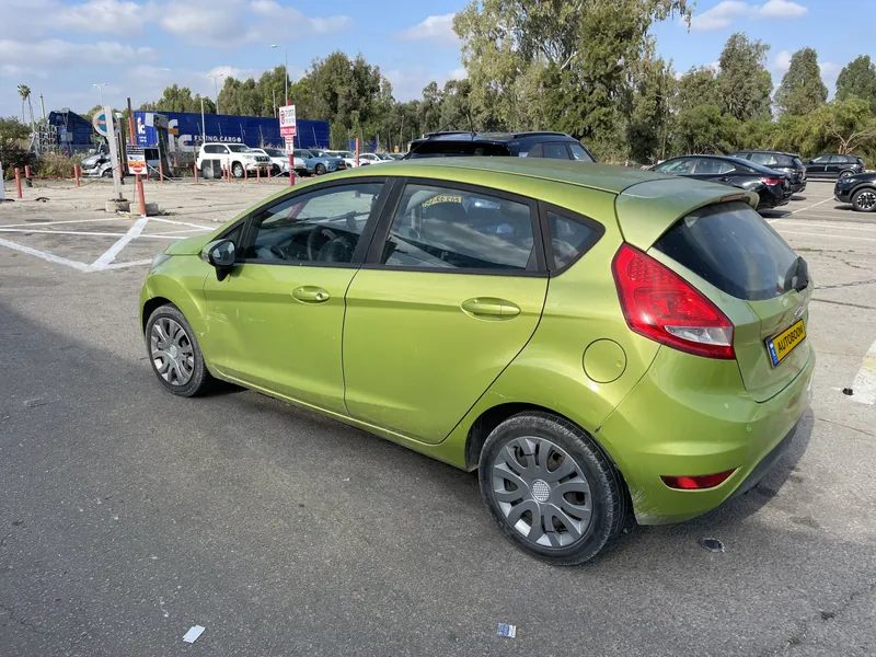 Ford Fiesta 2ème main, 2012, privée