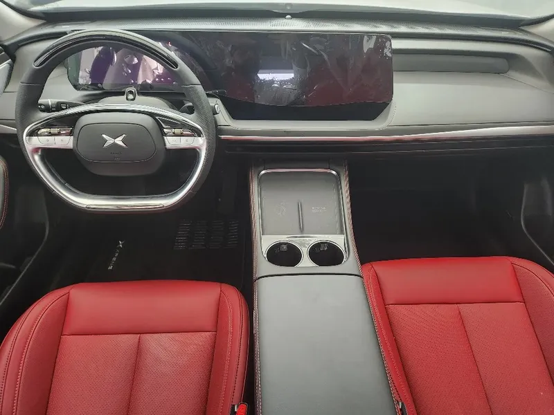 Xpeng P7 new car, 2025