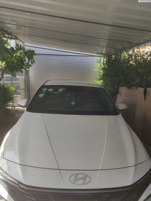 Hyundai Elantra 2ème main, 2025, privée