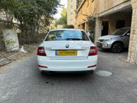 סקודה אוקטביה יד 2 רכב, 2017, פרטי