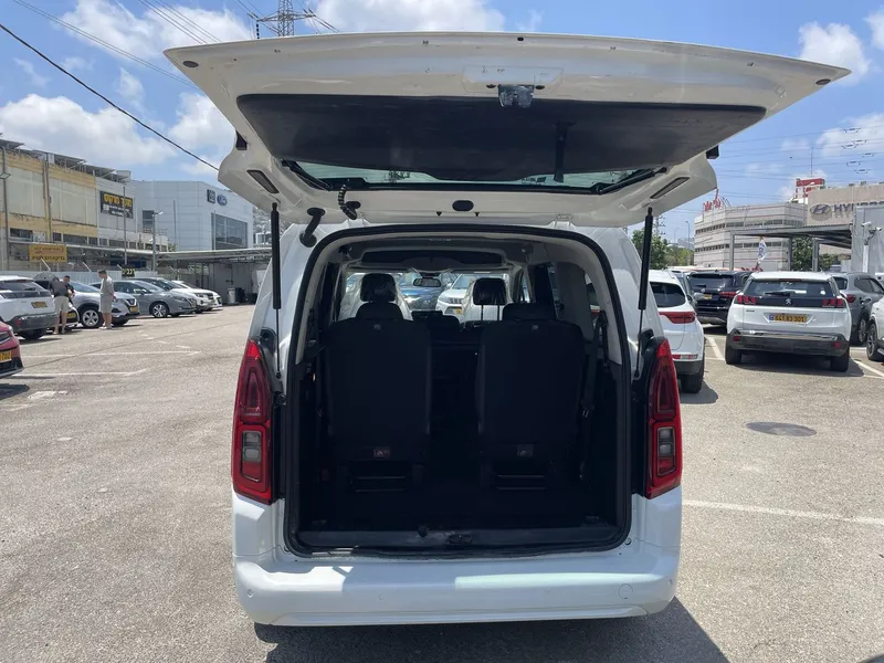 Opel Combo 2nd hand, 2021, private hand