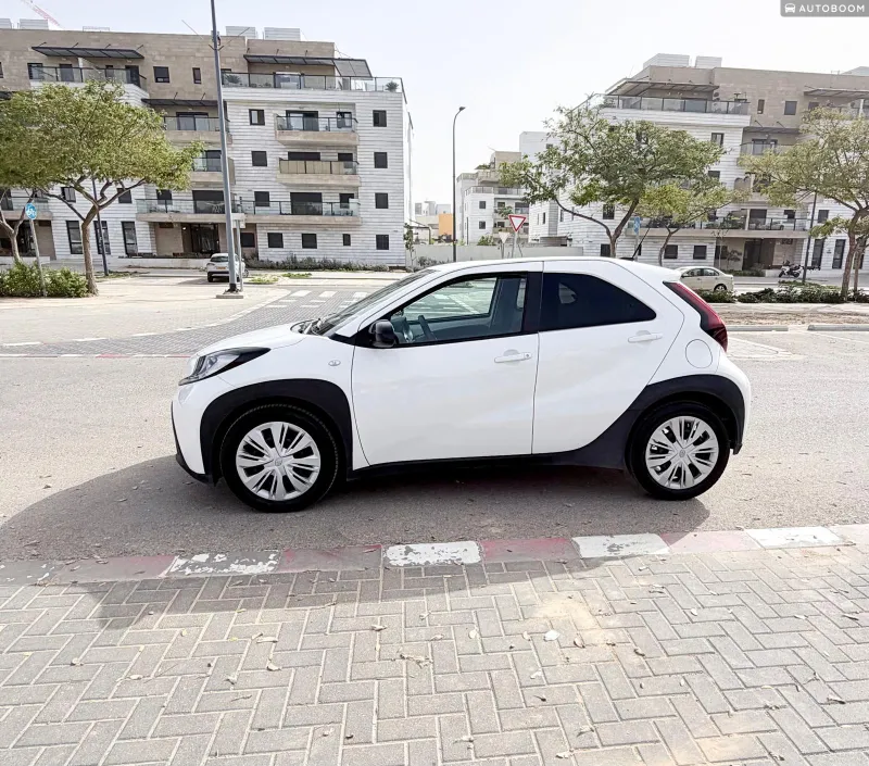 Toyota Aygo 2nd hand, 2022