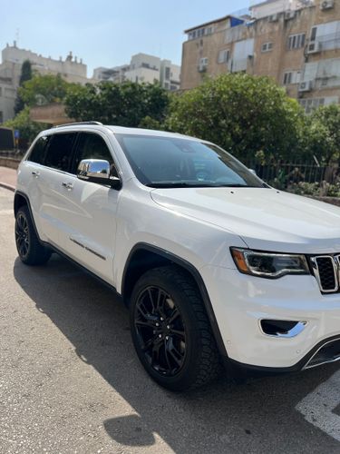 Jeep Grand Cherokee 2nd hand, 2021, private hand
