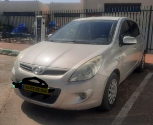 Hyundai i20, 2010, фото