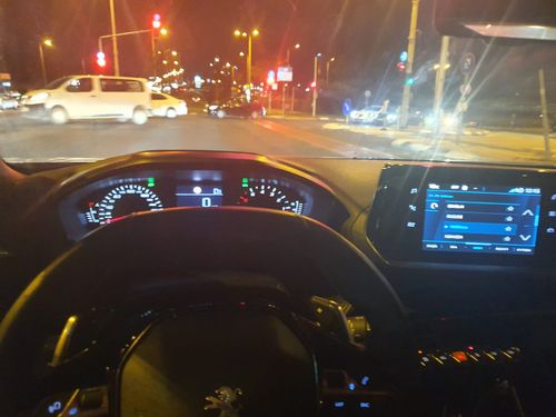 Peugeot 2008 2nd hand, 2023, private hand
