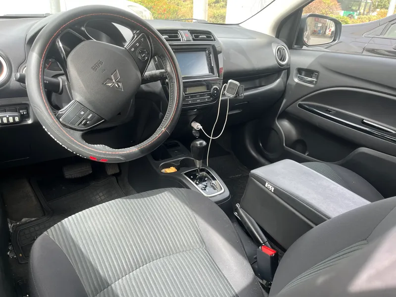 Mitsubishi Attrage 2ème main, 2016, main privée