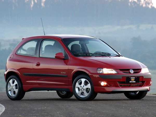 Chevrolet Celta 2000. Carrosserie, extérieur. Mini 3-portes, 1 génération