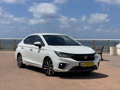קבלו פרסומות חדשות לרכבים למכירה {inRegion}