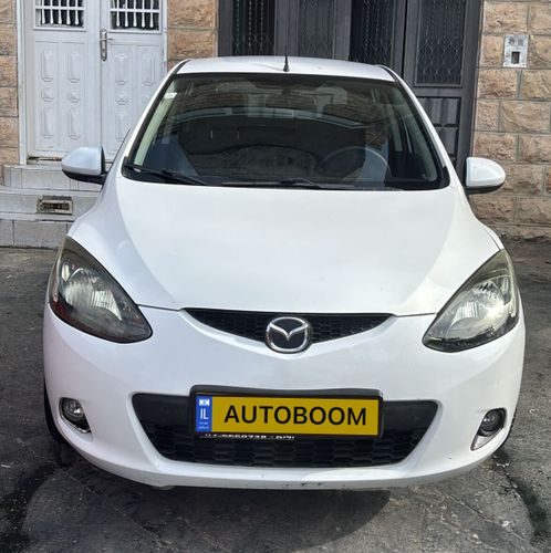 Mazda 2, 2009, photo