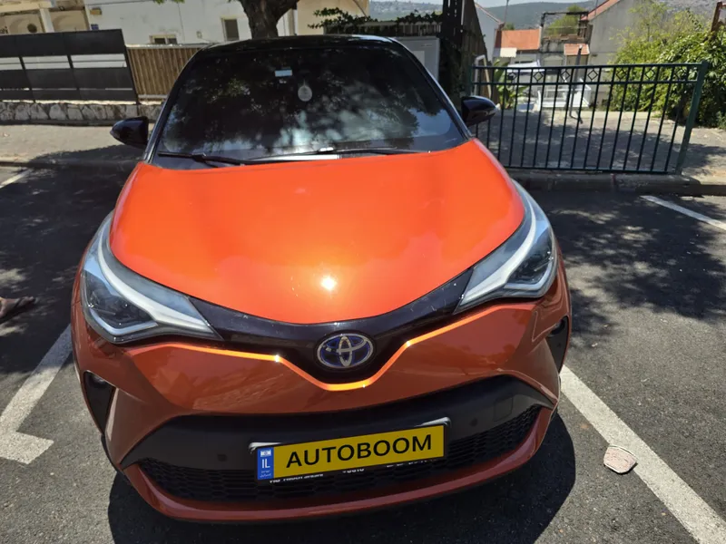 Toyota C-HR 2ème main, 2021, main privée