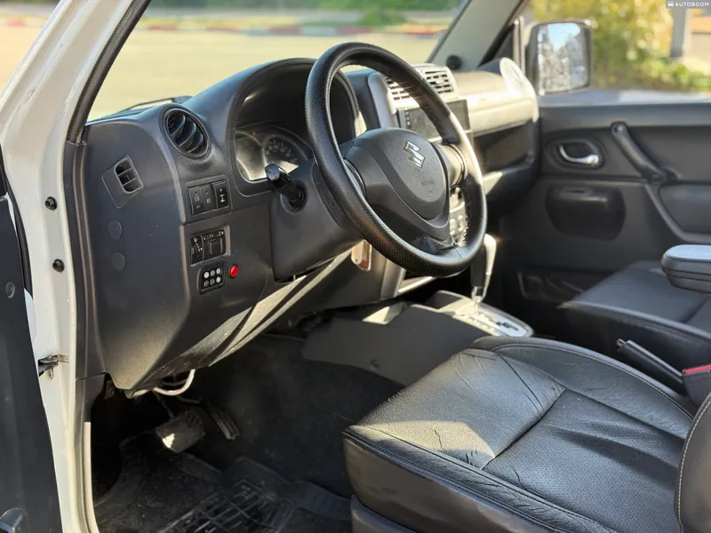 Suzuki Jimny 2nd hand, 2015