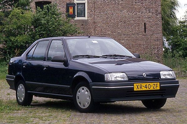 Renault 19 1989. Carrosserie, extérieur. Berline, 1 génération