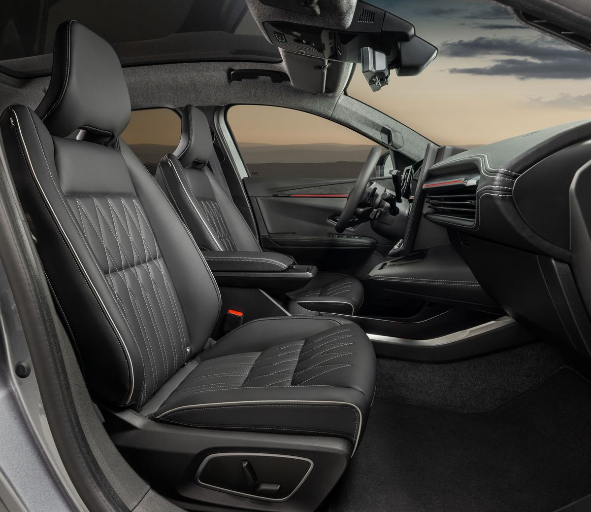 Mitsubishi Eclipse Cross 2025. Передние сидения. Внедорожник 5 дв., 2 поколение