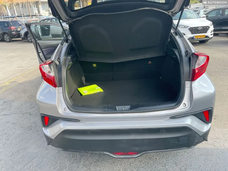 Toyota C-HR 2ème main, 2017