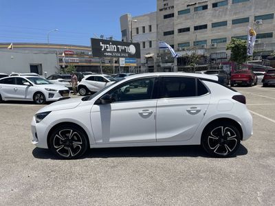 אופל קורסה יד 2 רכב, 2024, פרטי