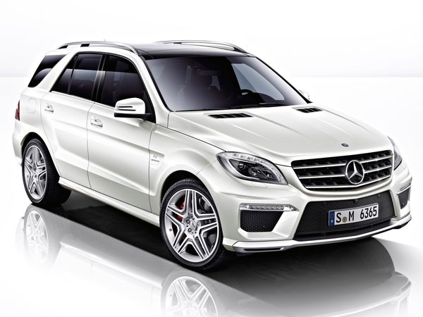 מרצדס-בנץ M-Class AMG 2012. מרכב, צורה. רכב שטח 5 דלתות, 3 דור