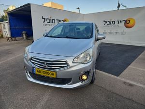 Mitsubishi Attrage, 2019, photo