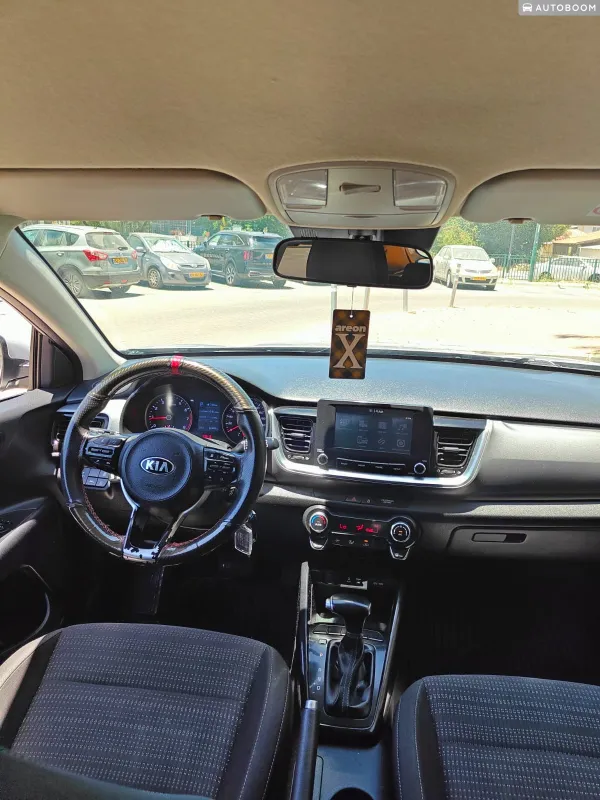 Kia Stonic 2nd hand, 2019, private