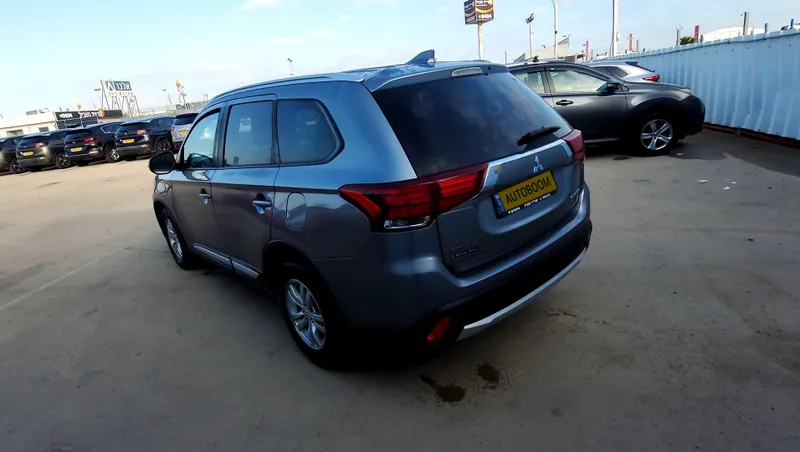 Mitsubishi Outlander 2ème main, 2017