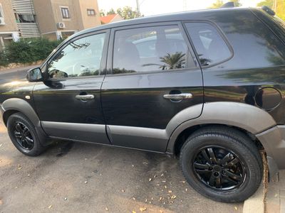 Hyundai Tucson 2nd hand, 2006, private hand