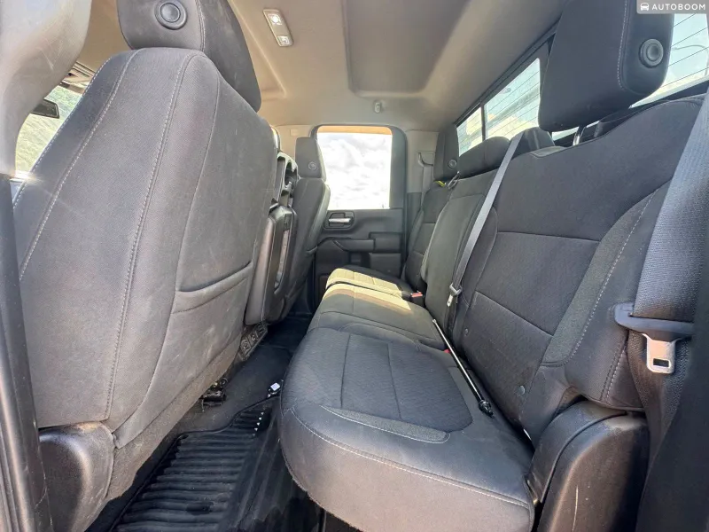 Chevrolet Silverado с пробегом, 2021