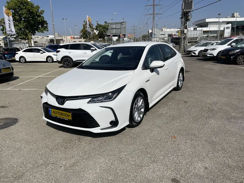 Toyota Corolla 2nd hand, 2021