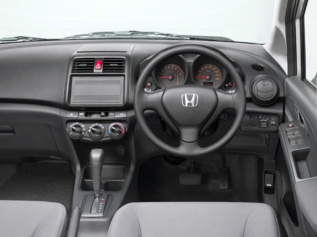 Honda Partner 2006. Dashboard. Estate 5-door, 2 generation