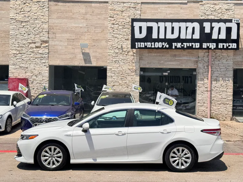 Toyota Camry с пробегом, 2018, частная рука