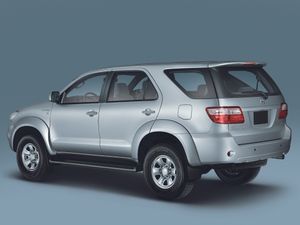 Toyota Fortuner 2004. Bodywork, Exterior. SUV 5-doors, 1 generation