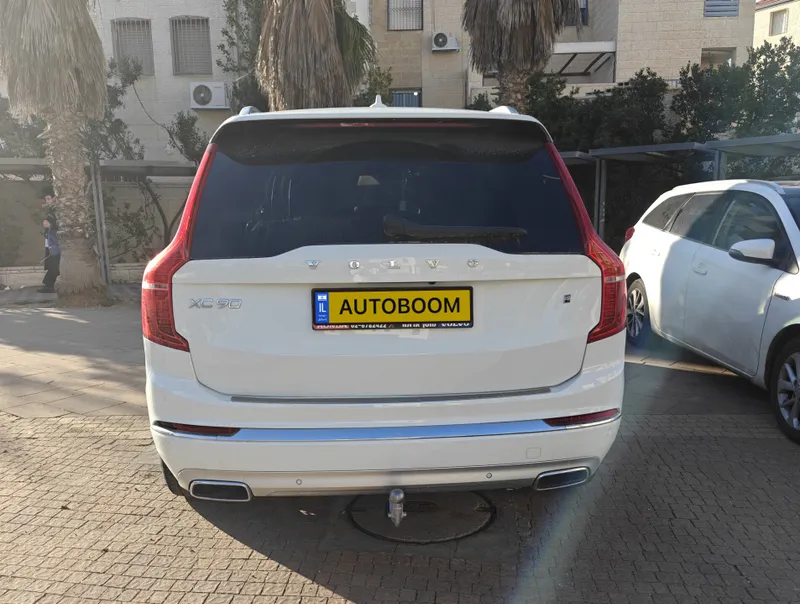 וולוו XC90 יד 2 רכב, 2021, פרטי