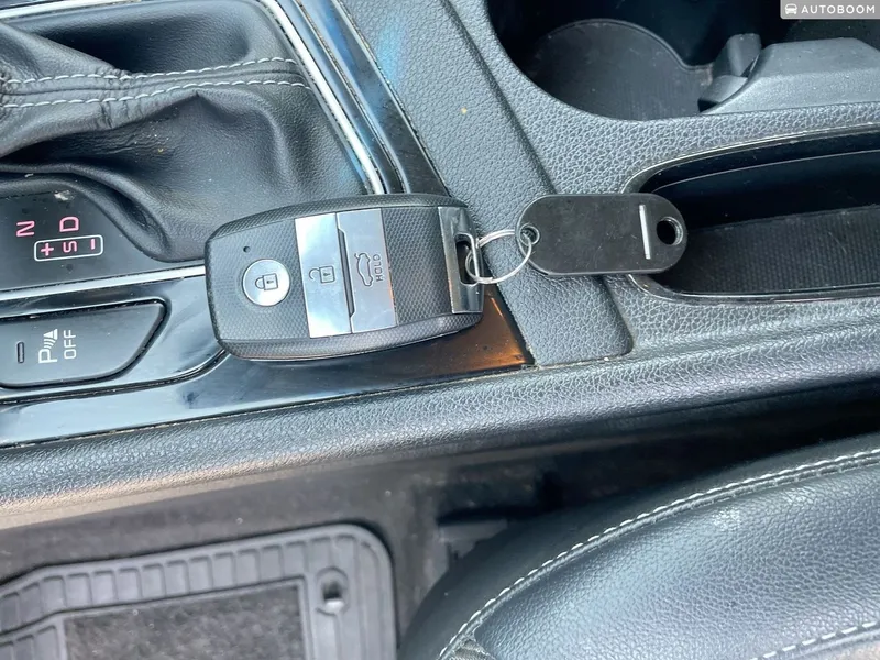 Kia Niro 2nd hand, 2019, private