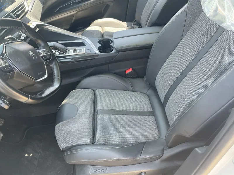 Peugeot 3008 2nd hand, 2020, private hand