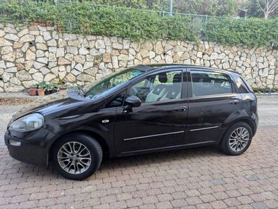 Fiat Punto 2ème main, 2012, main privée