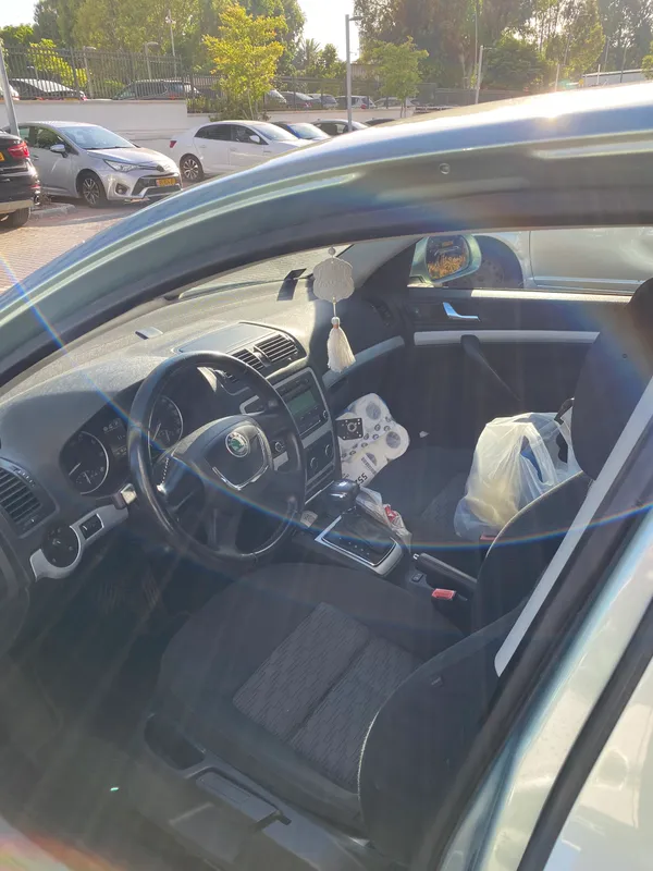 Skoda Octavia 2nd hand, 2011, private hand