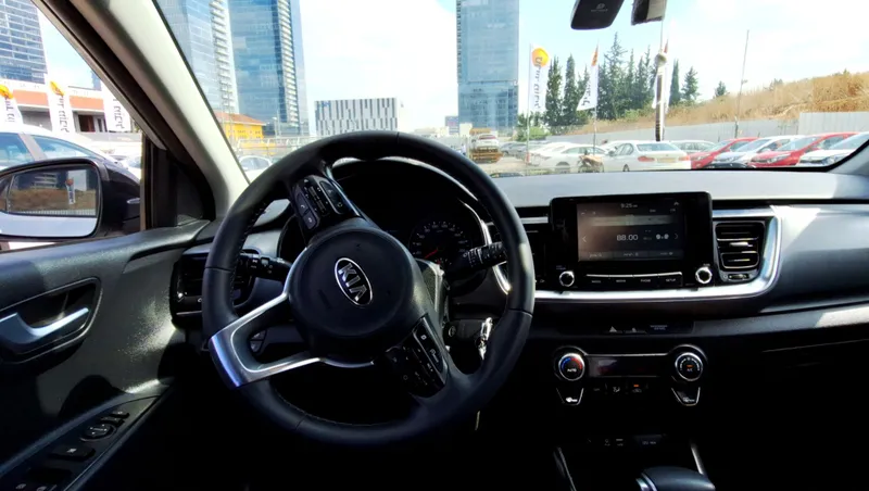 Kia Stonic с пробегом, 2020