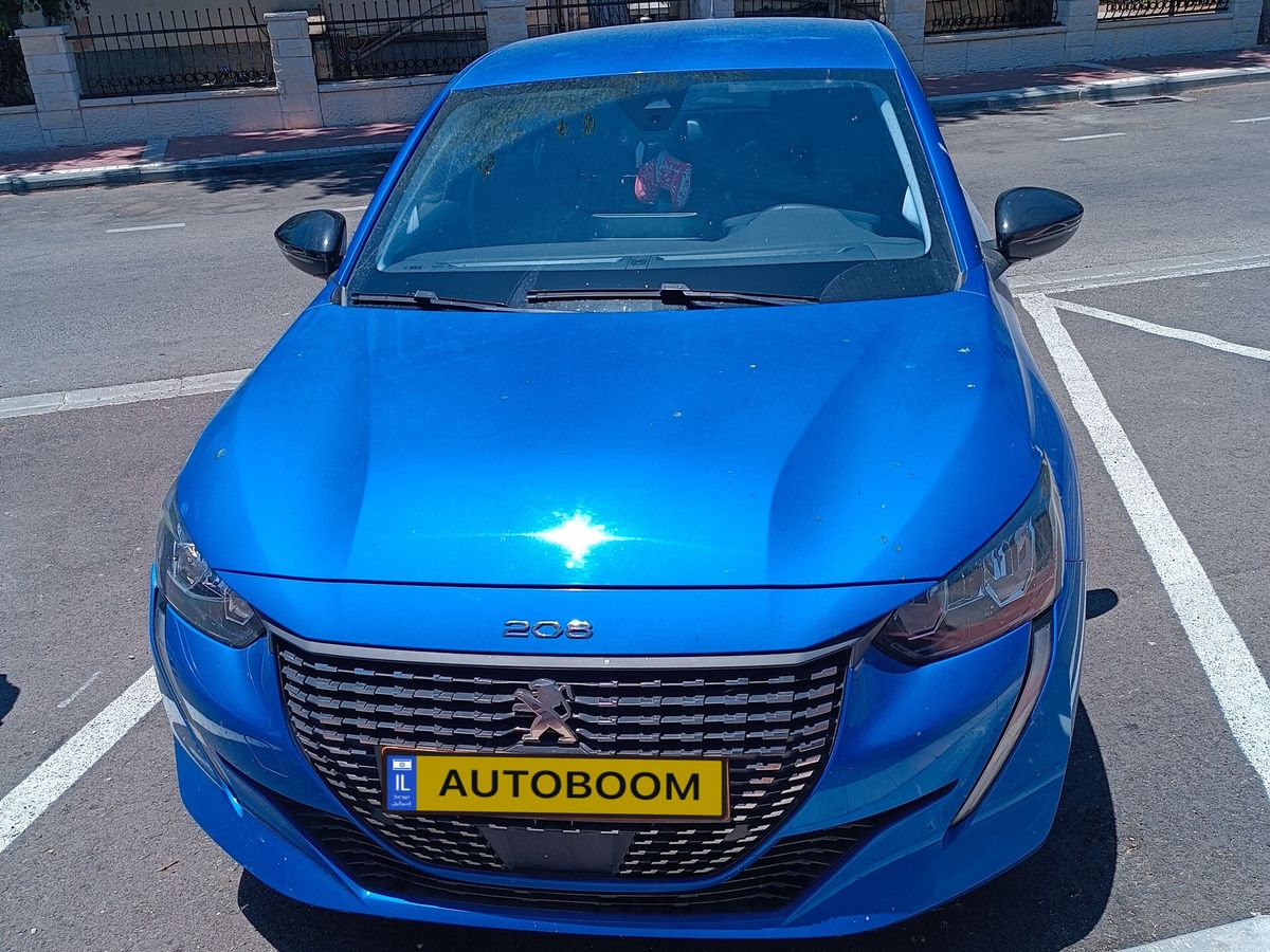 Peugeot 208 2nd hand, 2023, private hand