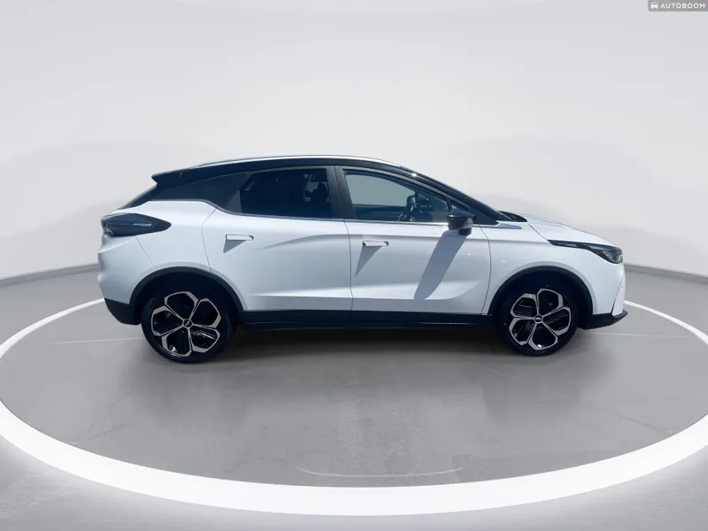 Geely Geometry C с пробегом, 2024, частная