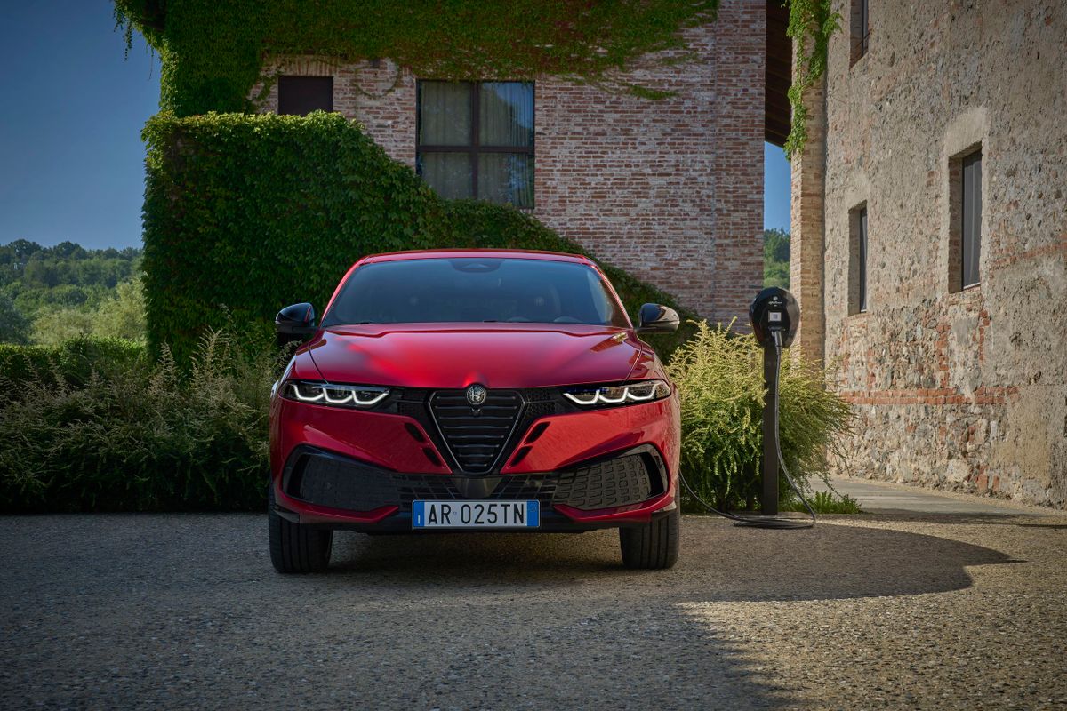 Alfa Romeo Tonale. Кузов.